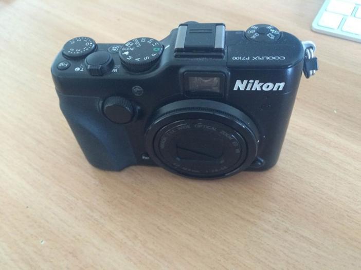  Nikon Coolpix P7100