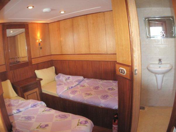 M/Y C*Echo